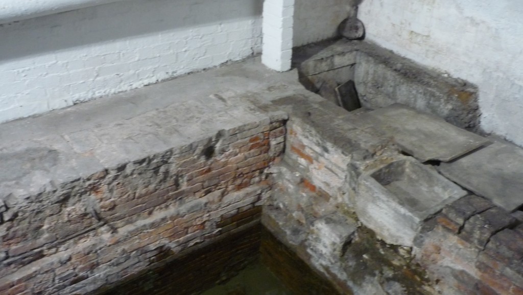 bains romains londres